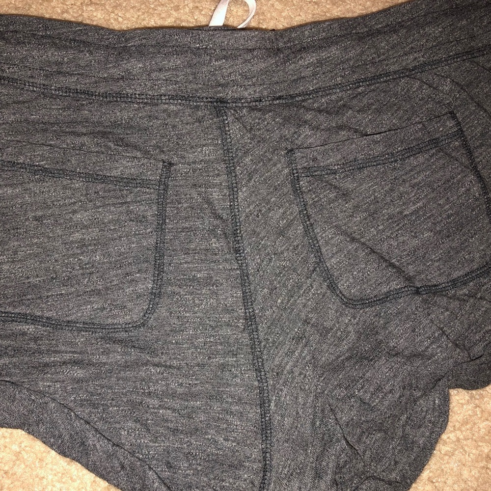 Express shorts - Picture 2 of 3